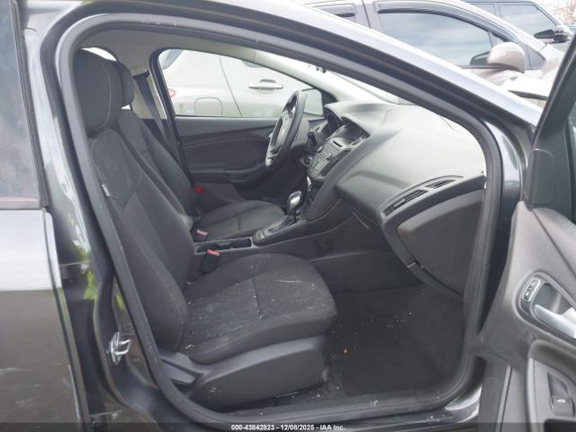 2017 FORD FOCUS 1FADP3F29HL236833 Photo 4