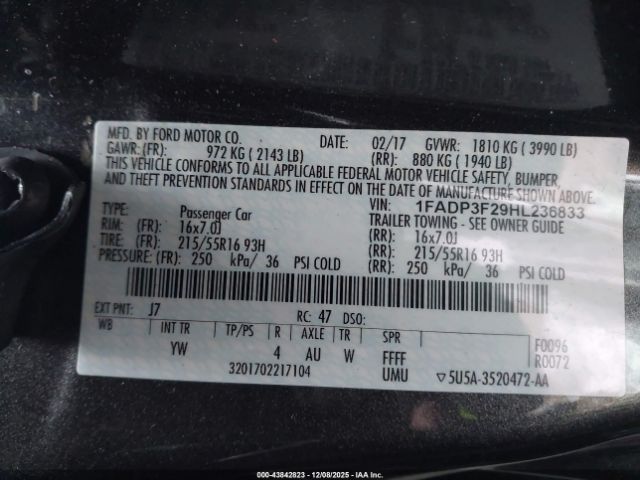 2017 FORD FOCUS 1FADP3F29HL236833 Photo 8
