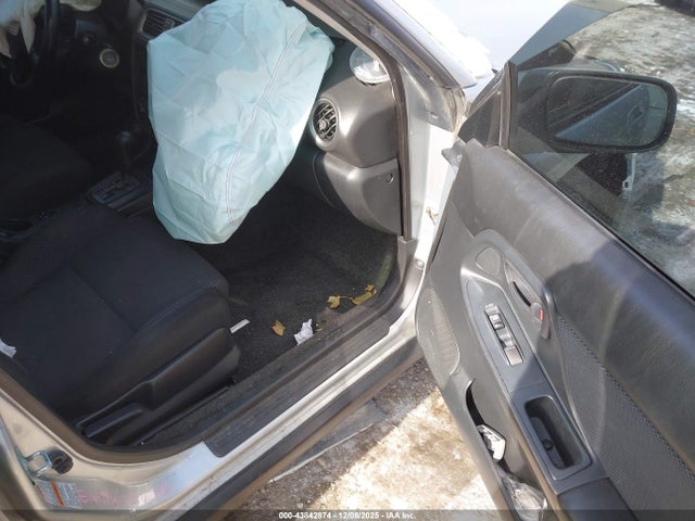 2004 SUBARU IMPREZA JF1GD29684H510678 Photo 4