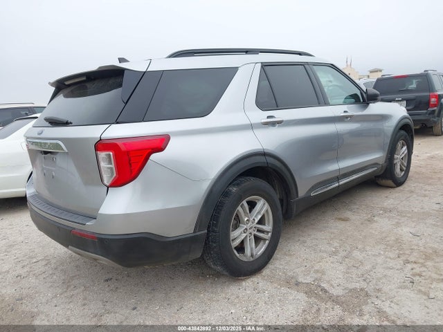 Ford EXPLORER XLT 2021 1FMSK7DH6MGC38195 Image 4