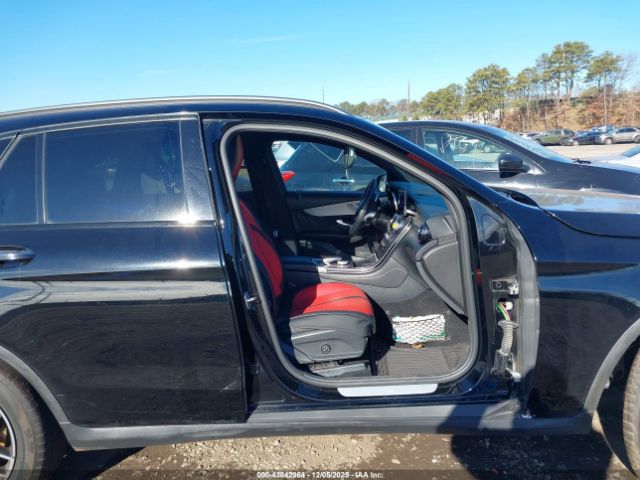 2019 MERCEDES-BENZ GLC 300 WDC0G4KBXKV180184 Photo 5