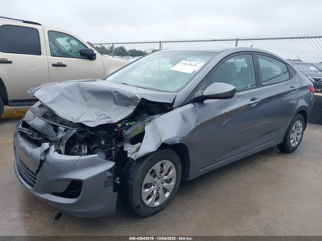 2017 HYUNDAI ACCENT KMHCT4AE5HU318900 Photo 1
