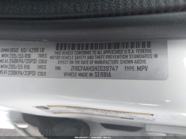 2017 FIAT 500L ZFBCFAAH5HZ039747 Photo 8