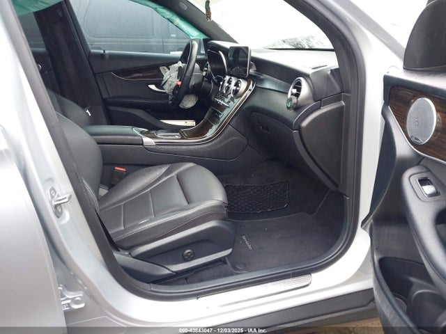 Aukcja sprzedaży 2020 Mercedes-benz Glc 300, vin: WDC0G8DB3LF675729, numer aukcji: 43843047