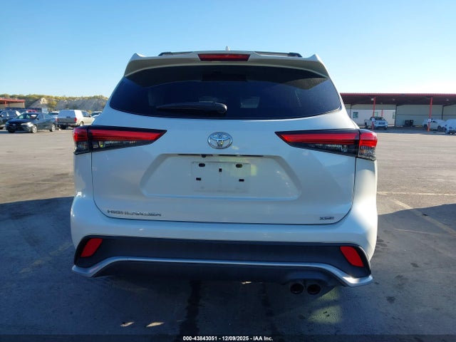 5TDLZRAH0MS078146 Toyota Highlander Xse