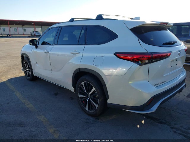 5TDLZRAH0MS078146 Toyota Highlander Xse