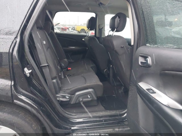 3C4PDDAG9GT221664 Dodge JOURNEY SE