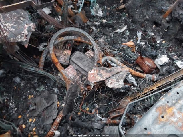 2014 CHEVROLET SILVERADO 1500 3GCUKPEC0EG172989 Photo 10