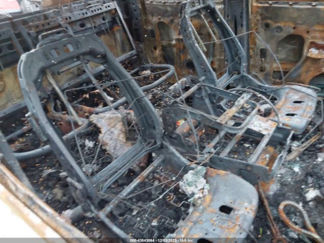 2014 CHEVROLET SILVERADO 1500 3GCUKPEC0EG172989 Photo 4