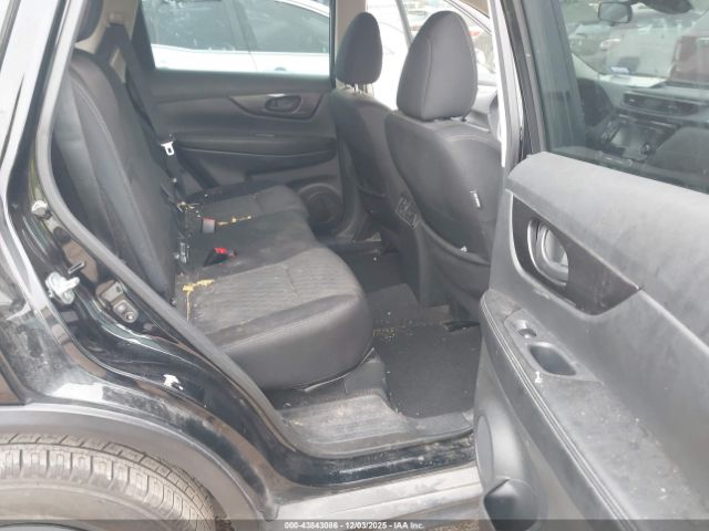 2019 NISSAN ROGUE 5N1AT2MT7KC794021 Photo 7