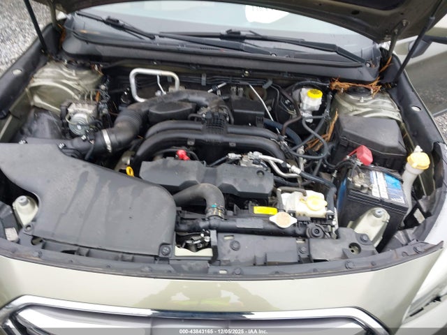 Subaru Outback 2.5i Premium 2018 4S4BSAFC4J3297862 Image 10