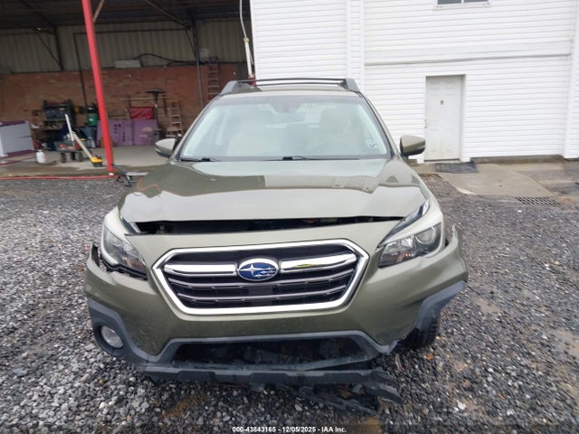 Subaru Outback 2.5i Premium 2018 4S4BSAFC4J3297862 Image 12