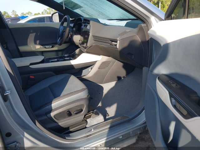 JTJABABB6RA005582 Lexus Rz 300e Premium