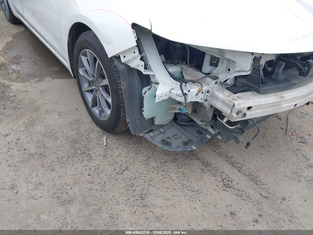 2019 ACURA TLX 19UUB1F51KA000785 Photo 5