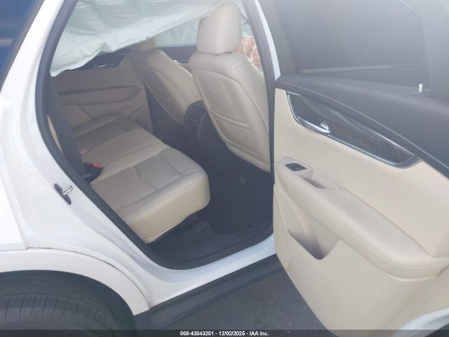 2019 CADILLAC XT5 1GYKNARS3KZ301116 Photo 7