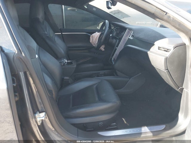 2015 TESLA MODEL S 5YJSA1H29FF087246 Photo 4