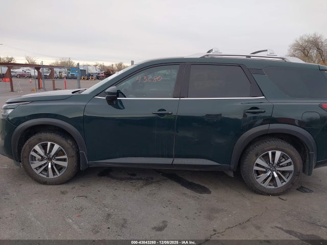 5N1DR3CC7RC216403 Nissan Pathfinder Sl 4wd