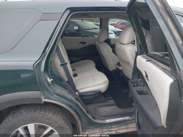 5N1DR3CC7RC216403 Nissan Pathfinder Sl 4wd