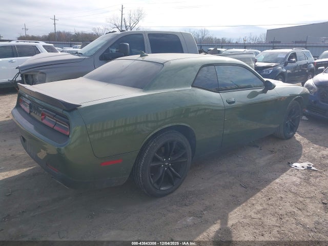 Dodge Challenger Sxt Plus 2018 2C3CDZAG5JH183379 Image 4