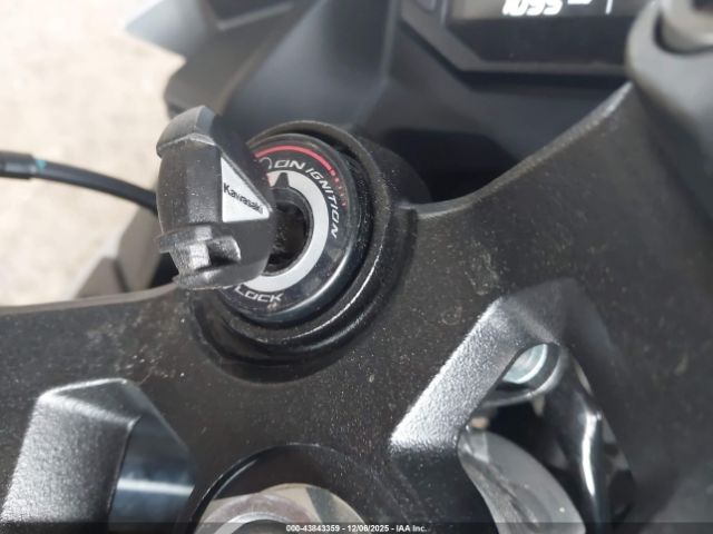 2025 KAWASAKI EX500 ML5EXGG19SDA69870 Photo 10