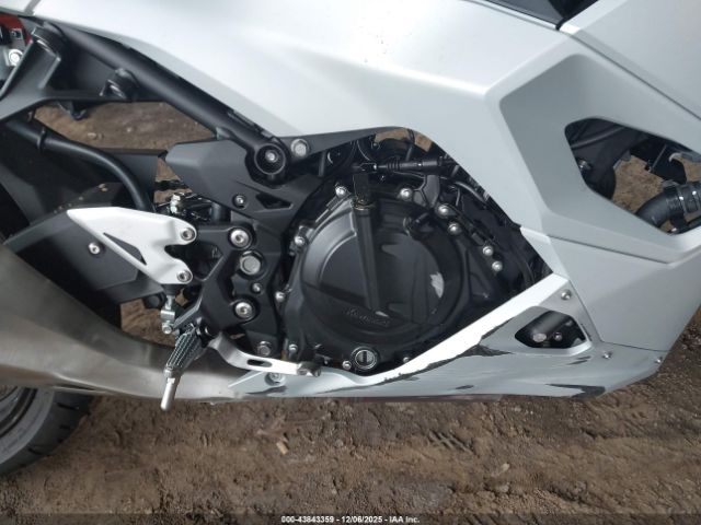 2025 KAWASAKI EX500 ML5EXGG19SDA69870 Photo 7