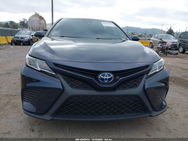 4T1B21HK7KU013575 Toyota Camry Hybrid Se
