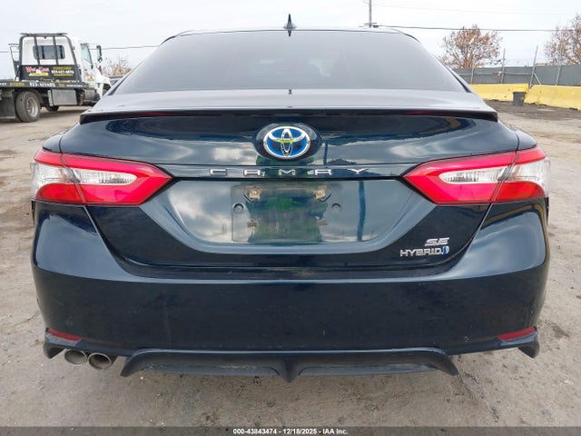 4T1B21HK7KU013575 Toyota Camry Hybrid Se