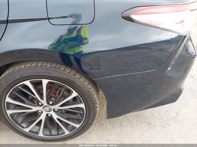 4T1B21HK7KU013575 Toyota Camry Hybrid Se
