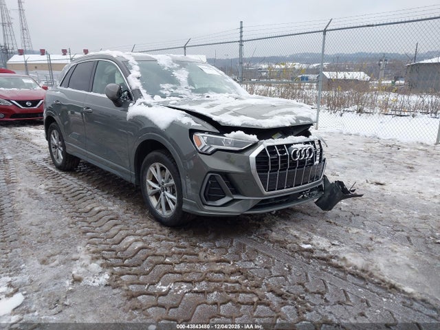 2021 AUDI Q3 WA1EECF33M1079930 Photo 0
