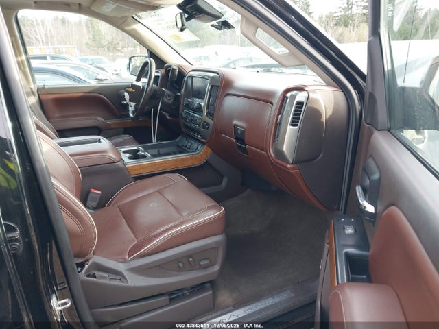 Продажа на аукционе авто 2015 Chevrolet Silverado 1500 High Country, vin: 3GCUKTEC8FG273675, номер лота: 43843511
