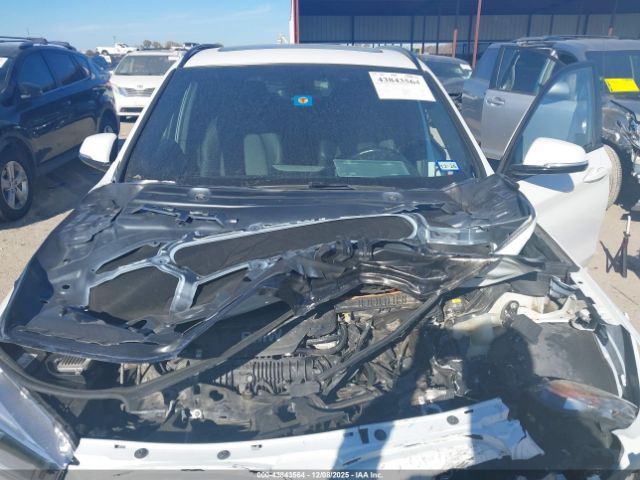 2017 BMW X1 WBXHT3C31H5F76735 Photo 9