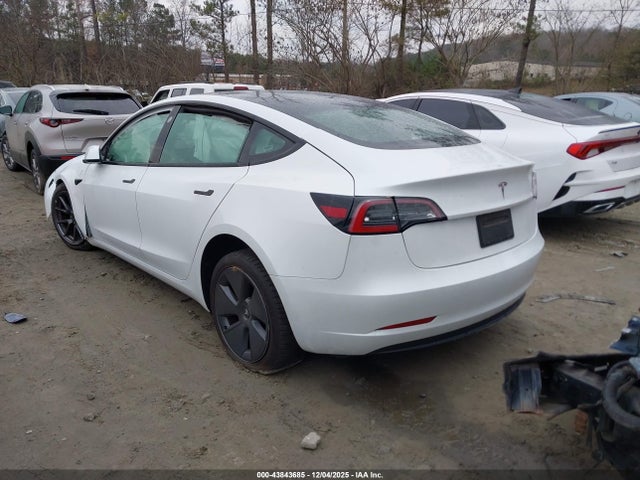 2023 TESLA MODEL 3 5YJ3E1EA2PF385966 Photo 2