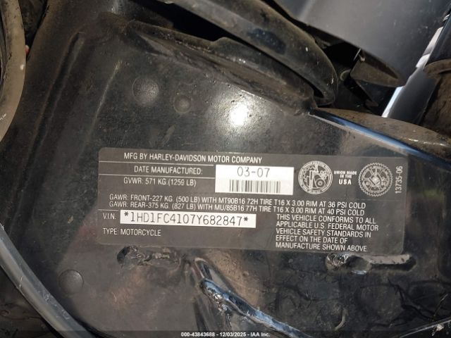 2007 HARLEY-DAVIDSON FLHTCUI 1HD1FC4107Y682847 Photo 9