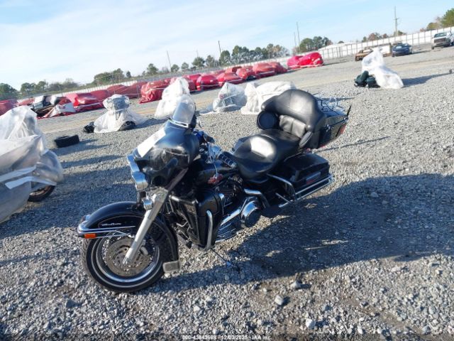 2007 HARLEY-DAVIDSON FLHTCUI 1HD1FC4107Y682847 Photo 1