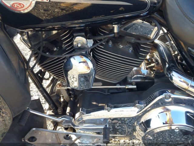 2007 HARLEY-DAVIDSON FLHTCUI 1HD1FC4107Y682847 Photo 8