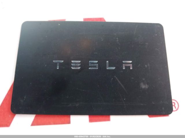 2023 TESLA MODEL Y 7SAYGDEE5PF635160 Photo 10