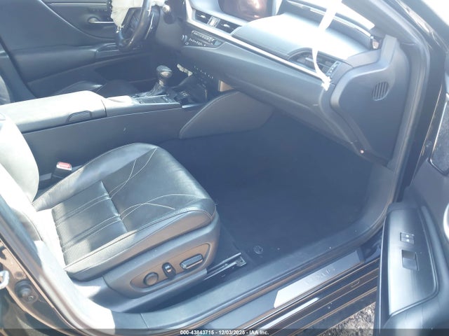 Lexus Es 300h Luxury 2020 58AE21B19LU010345 Image 5
