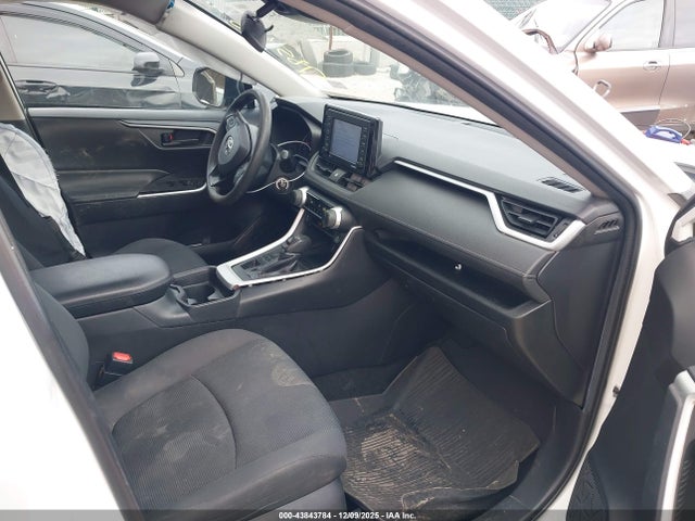 2020 TOYOTA RAV4 2T3F1RFV8LC084536 Photo 4