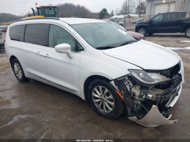 2017 CHRYSLER PACIFICA 2C4RC1BG0HR526581