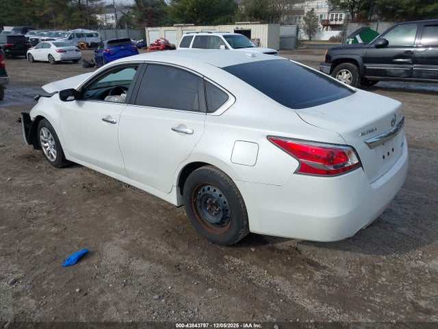 Продажа на аукционе авто 2014 Nissan Altima 2.5 S, vin: 1N4AL3AP5EN253632, номер лота: 43843797