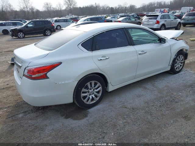 Продажа на аукционе авто 2014 Nissan Altima 2.5 S, vin: 1N4AL3AP5EN253632, номер лота: 43843797