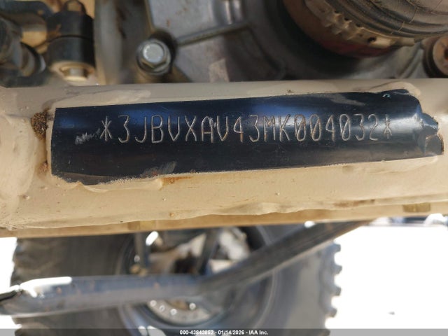 2021 CAN-AM MAVERICK X3 3JBVXAV43MK004032 Photo 9