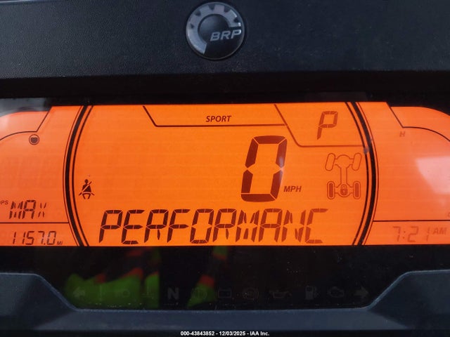 2021 CAN-AM MAVERICK X3 3JBVXAV43MK004032 Photo 6