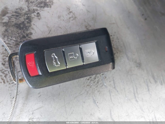 2017 MITSUBISHI OUTLANDER JA4JZ4AX7HZ057696 Photo 10