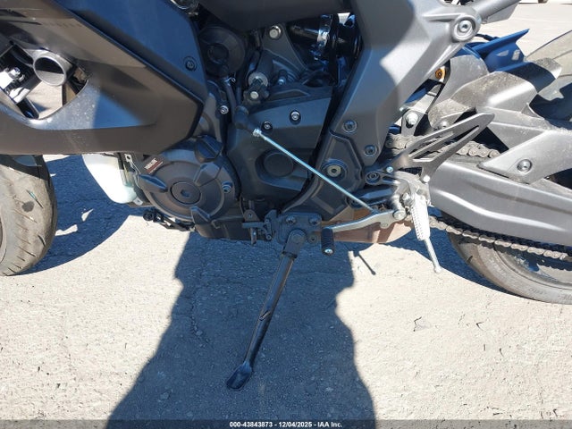 JYARM38Y5SA003539 Yamaha Yzfr7
