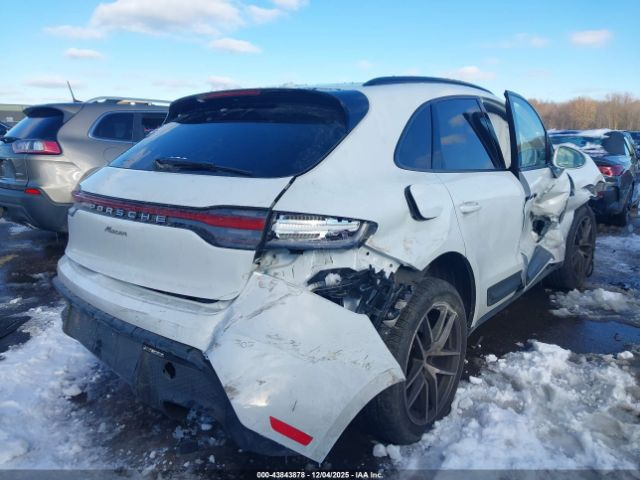 2022 PORSCHE MACAN WP1AA2A54NLB08357 Photo 3