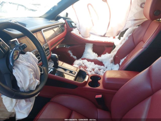 2022 PORSCHE MACAN WP1AA2A54NLB08357 Photo 4