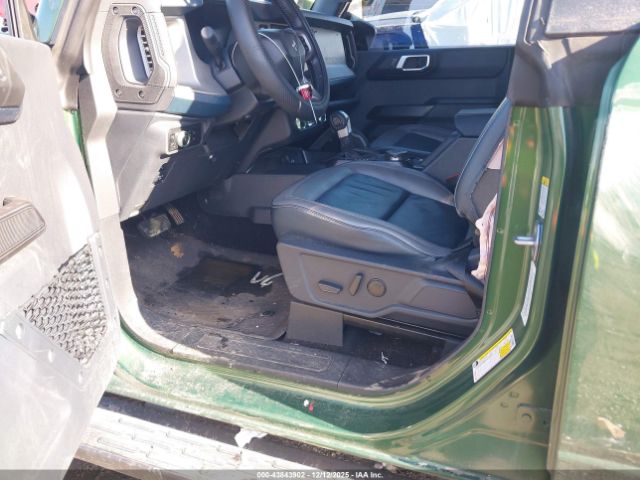 2024 FORD BRONCO 1FMDE8BH5RLB34885 Photo 4