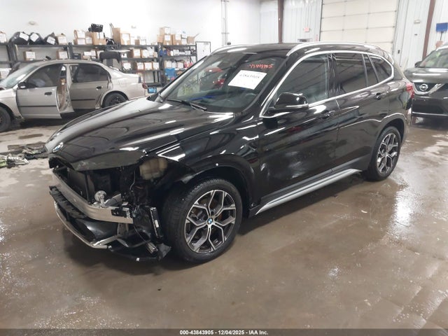 2020 BMW X1 WBXJG7C09L5R43664 Photo 1