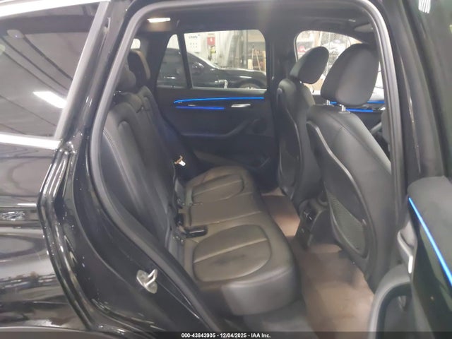 2020 BMW X1 WBXJG7C09L5R43664 Photo 7